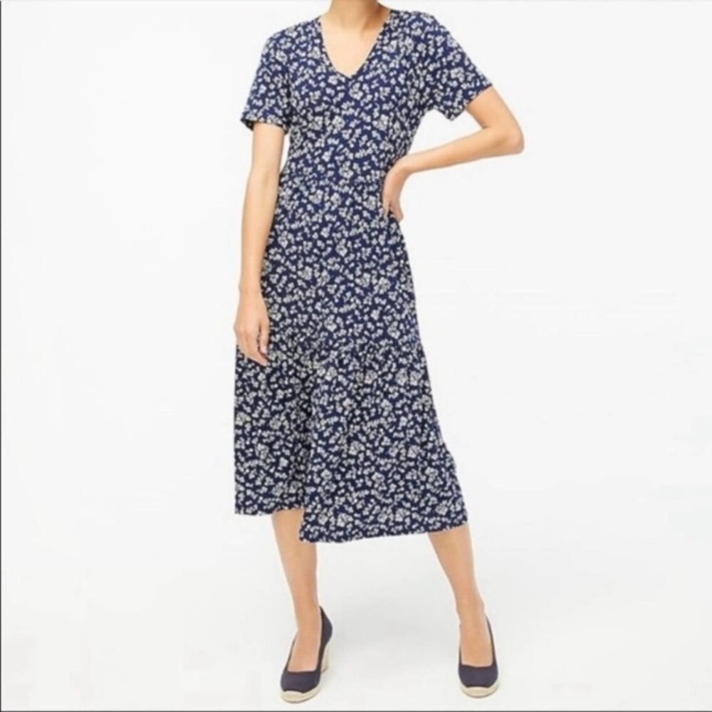 J. Crew navy blue and white floral tiered v-neck short sleeve dress, XL